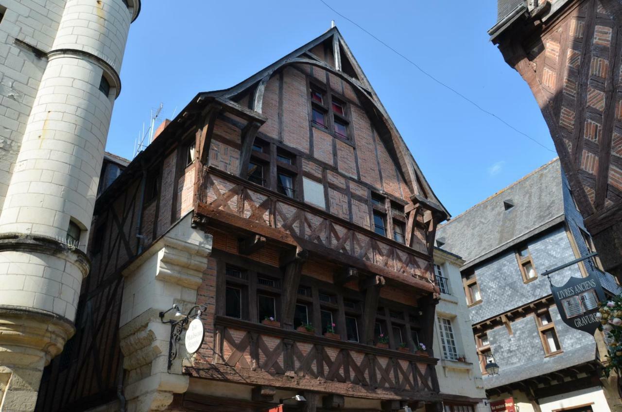 La Maison Rouge Chinon Exterior photo