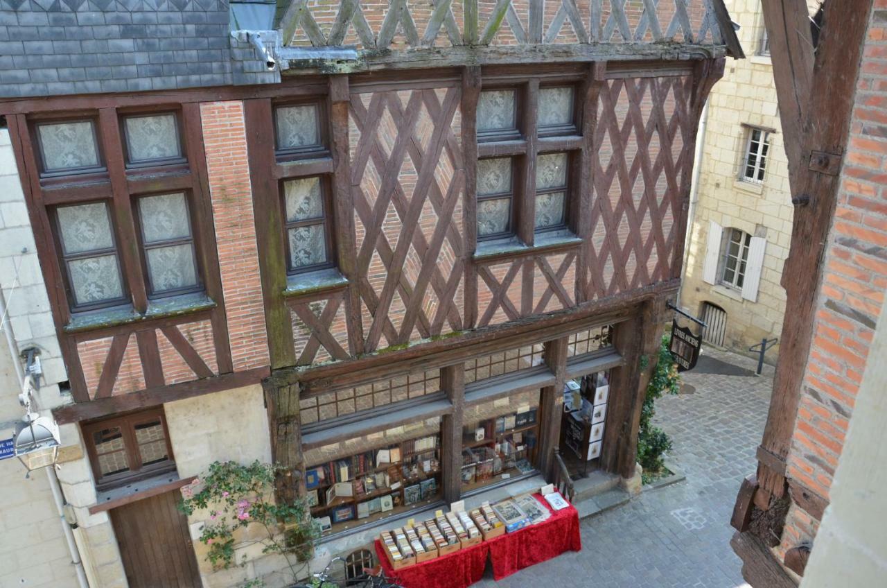 La Maison Rouge Chinon Exterior photo